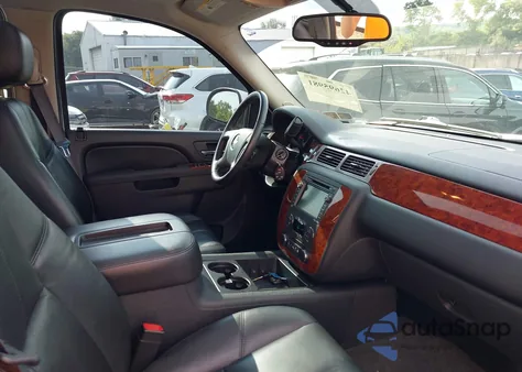 2011 Chevrolet Tahoe Lt from USA, damaged, VIN 1GNSKBE05BR135228